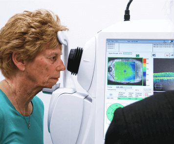 cataract surgery post operative symptoms